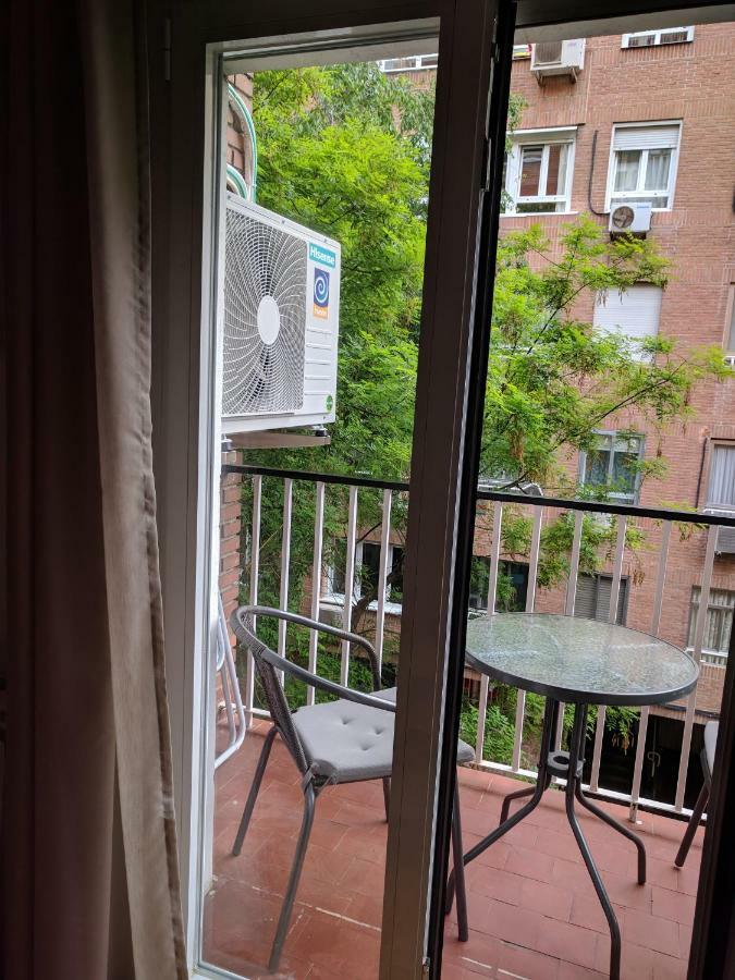 Апартаменты Gran Apartamento Cerca De Atocha Мадрид Экстерьер фото